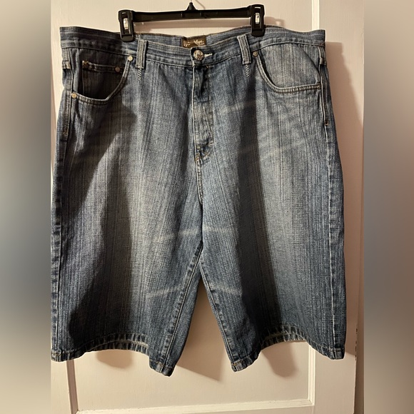 Miskeen Denim Shorts Vintage Size 44 Long‎ Skater Wide Leg Sandblast - Picture 1 of 3